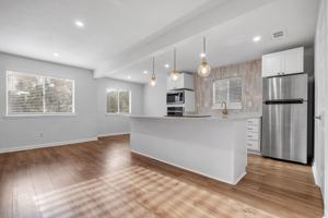 featured image of 1414 Shallow Brk #Apt A