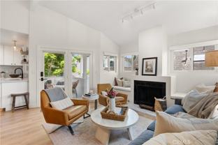 617 Acacia Ave - Photo 1 of 1