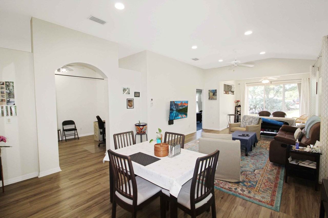 251 Vista Del Lago Way - Photo 3 of 16