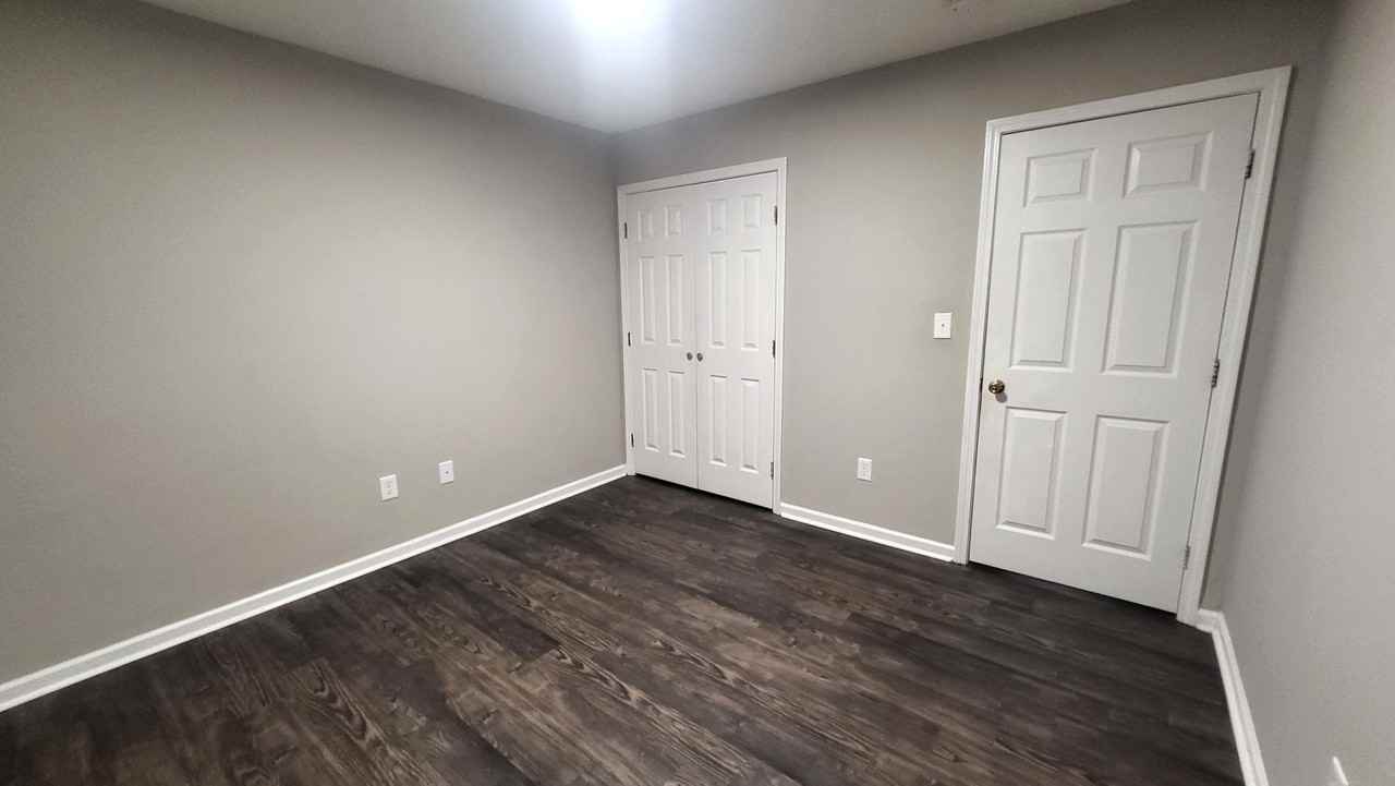 Sunnyside Dr - Photo 5 of 10