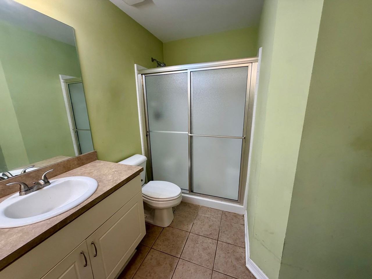 50 Park Pl - Photo 6 of 11