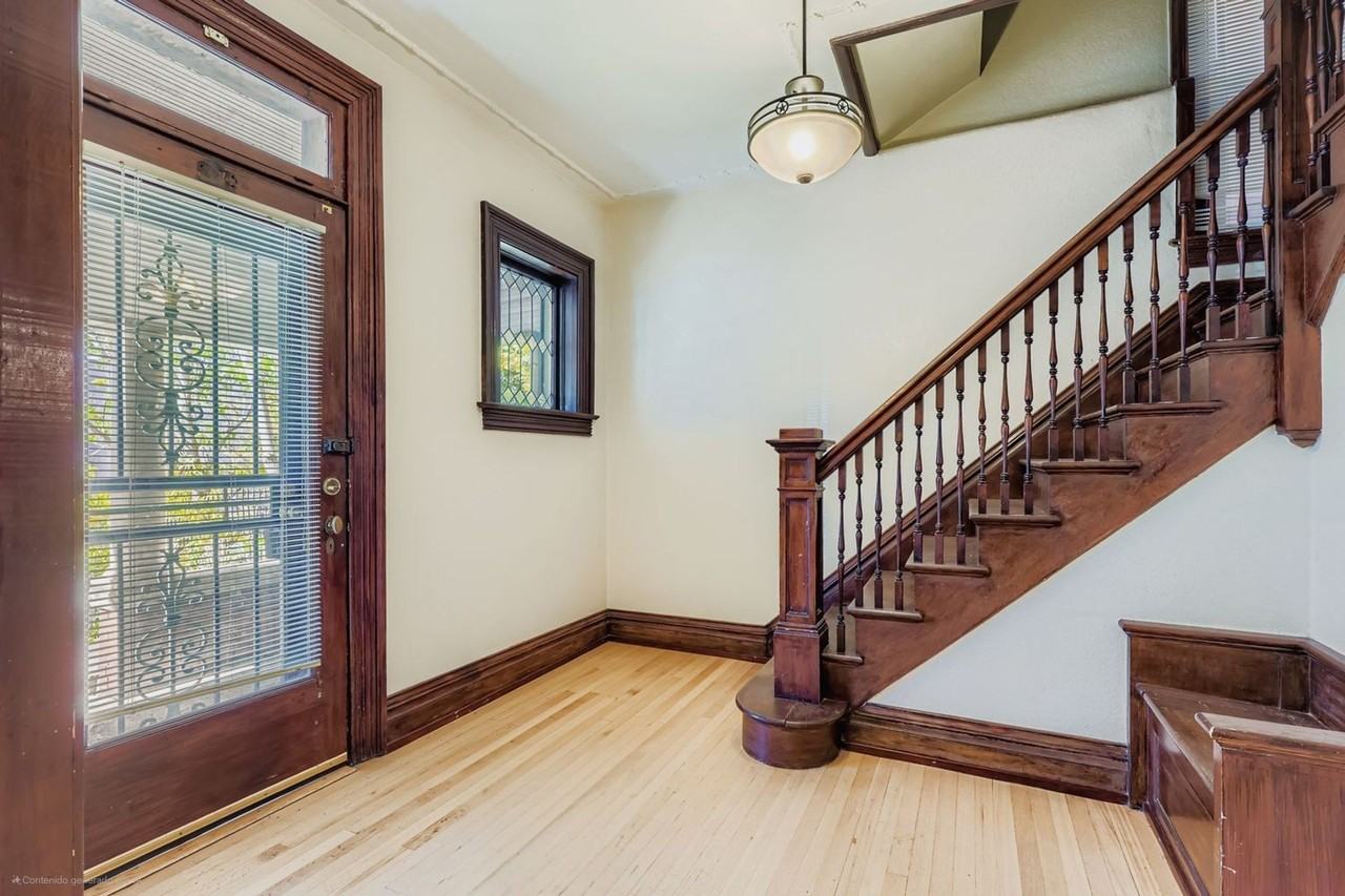 Beautiful 3 bedroom home! - Photo 2 of 18