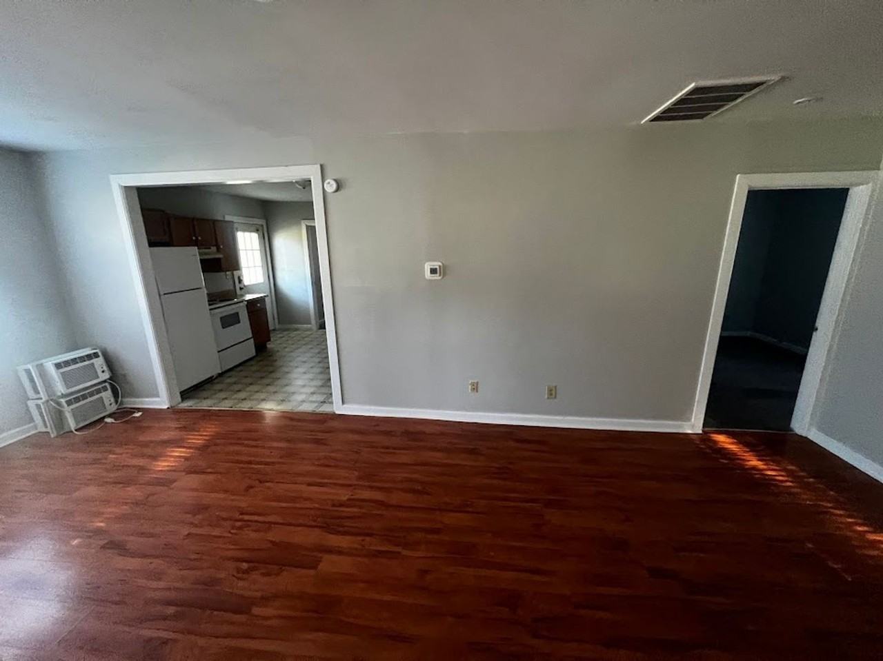 2020 N Glenwood Ave - Photo 3 of 9