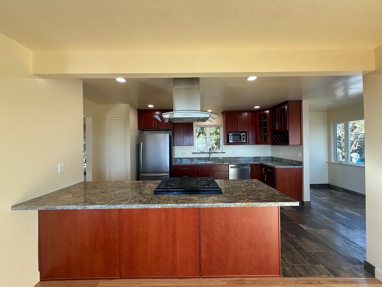 7333 Viewpoint Road - Photo 7 of 36