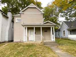 featured image of 830 W North St