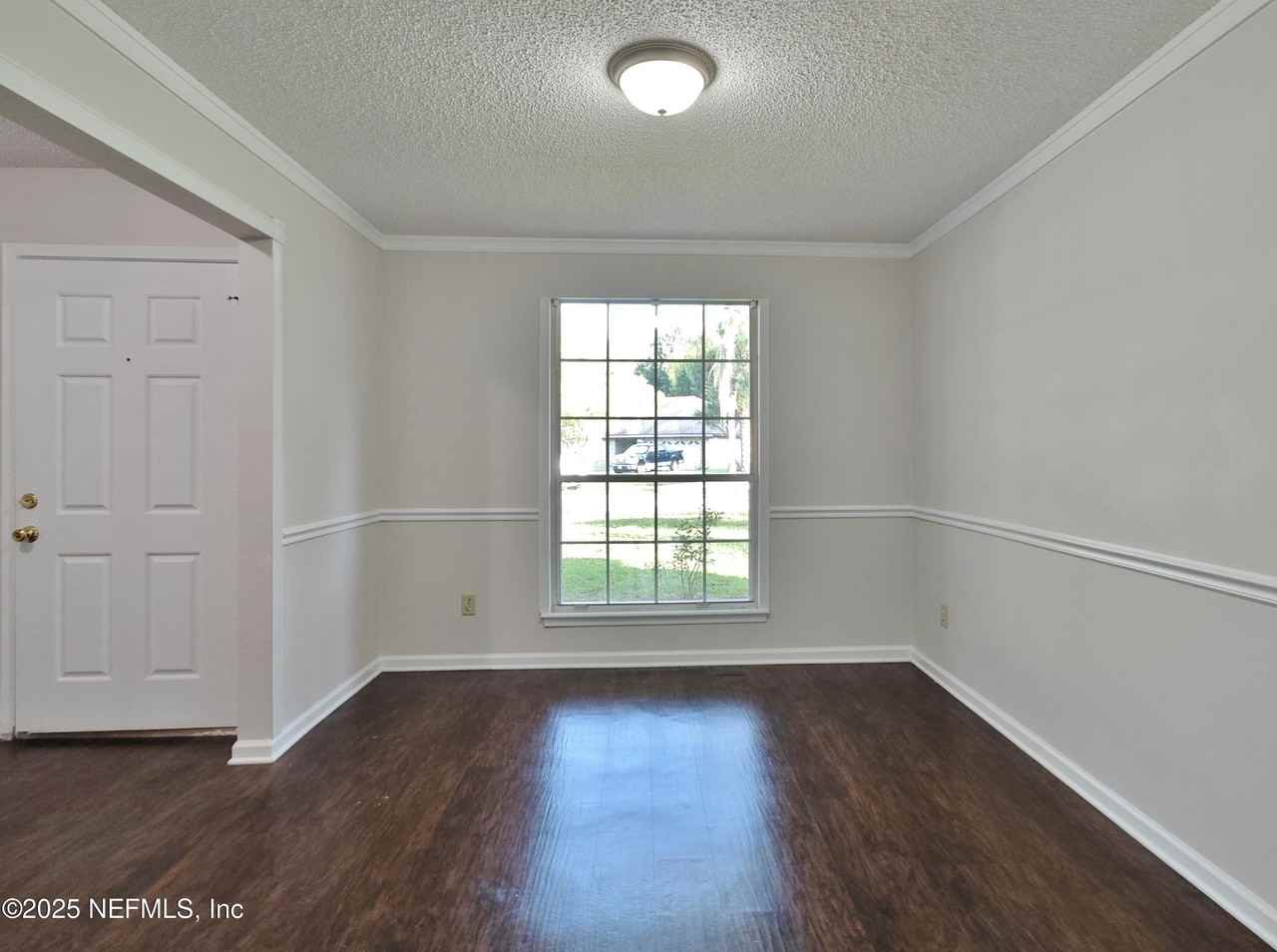 10249 Secret Harbor Ct - Photo 3 of 7