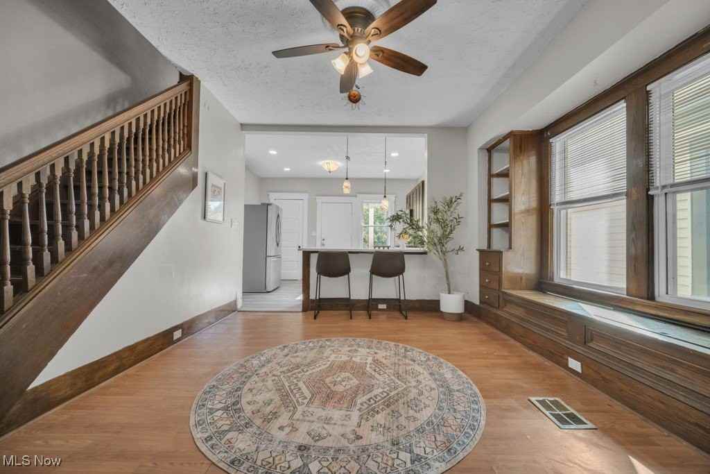 1457 W 114th St - Photo 7 of 14