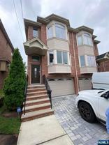 436A Lawton Ave - Photo 1 of 1