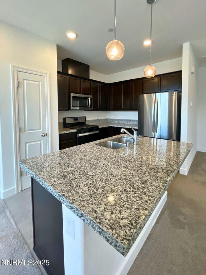 2018 Cradle Mountain Dr Unit 1 #1 - Photo 2 of 15