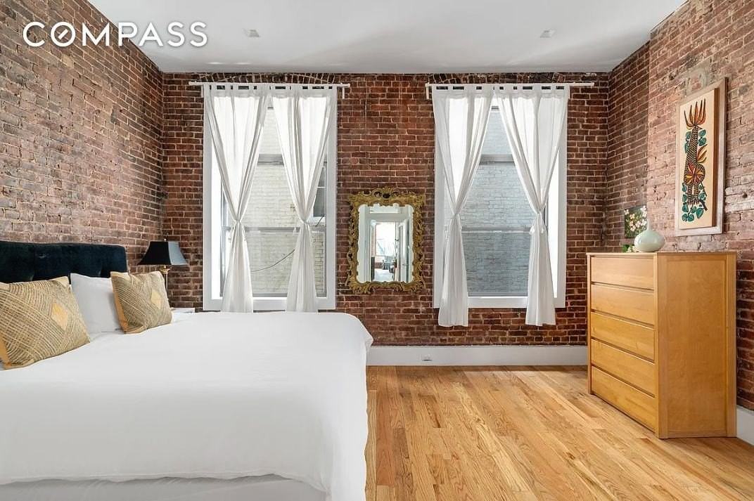 293 Church St #2 - Photo 5 of 8