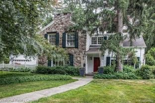 645 Arlington St - Photo 1 of 1