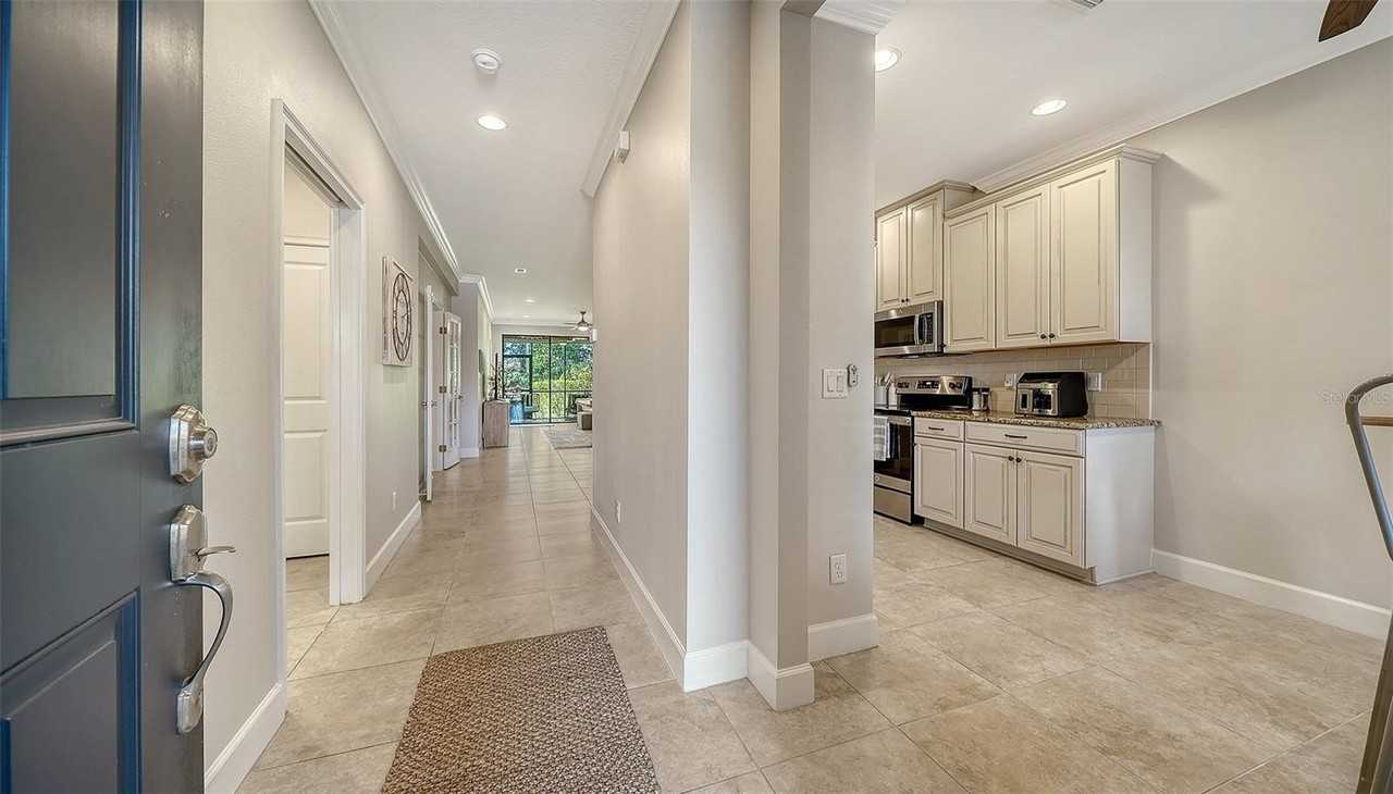 13604 Messina Loop #103 - Photo 5 of 50