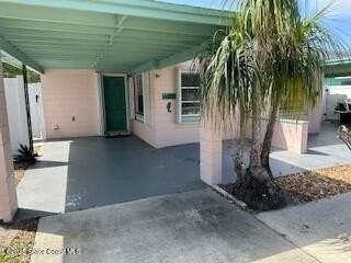 113 Harrison Ave - Photo 3 of 33