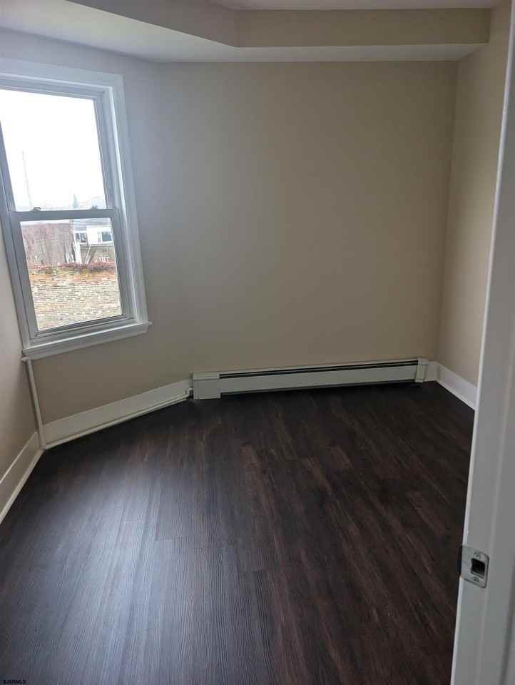 719 Drexel Ave - Photo 6 of 7