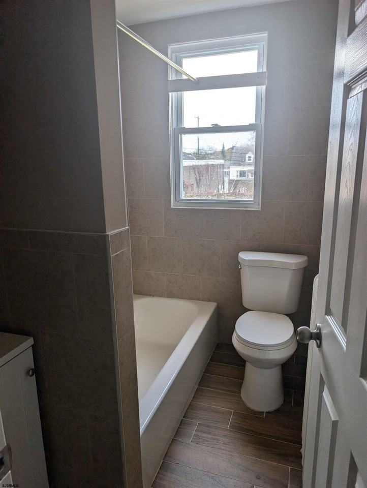 719 Drexel Ave - Photo 7 of 7