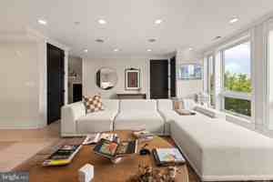 featured image of 2305 Nicholson St Se Unit 402 #402