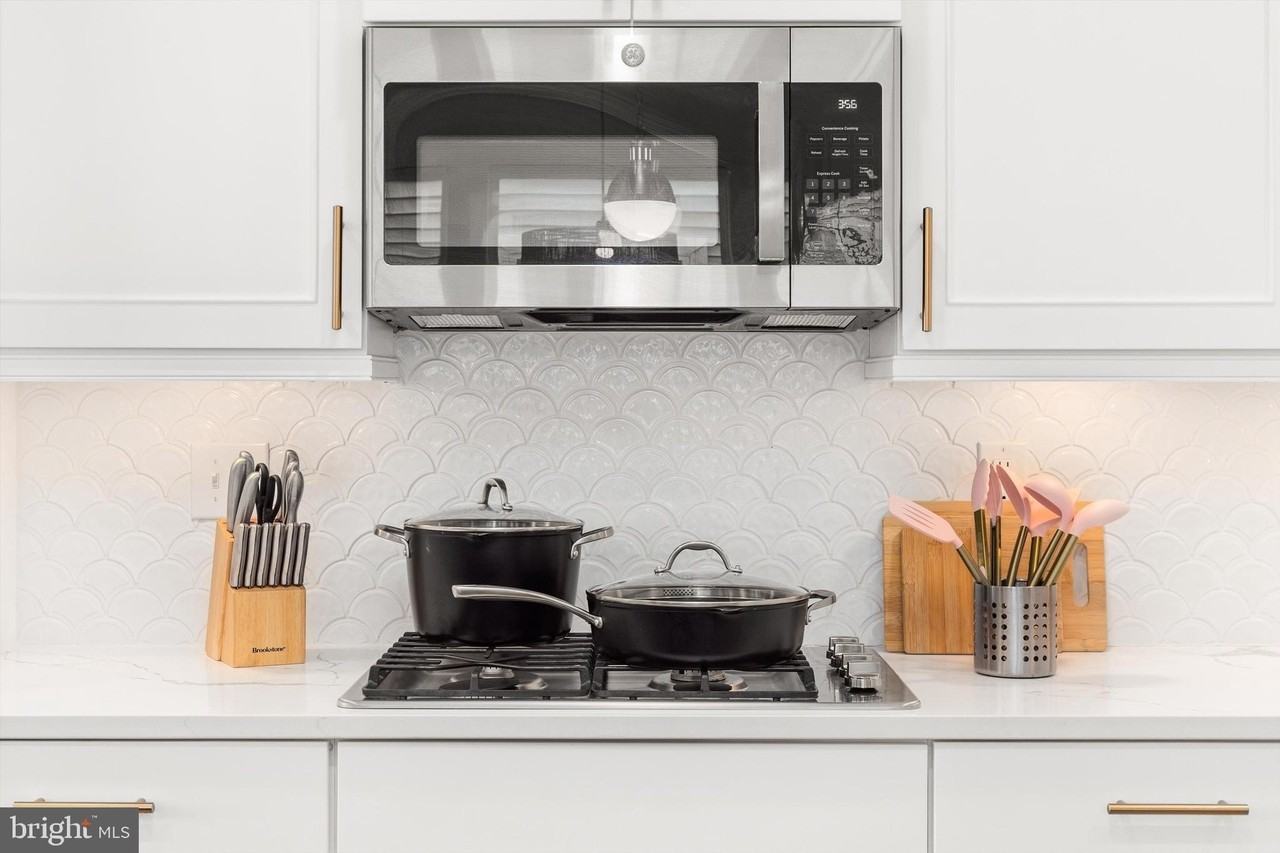 19277 American Holly Road - Photo 7 of 28