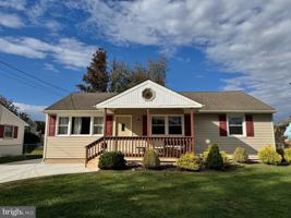 featured image of 615 Jackson Ave