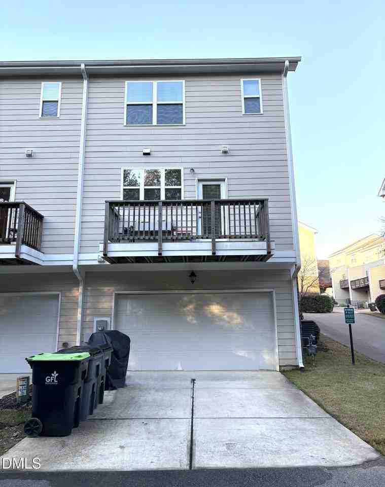 6038 Kentworth Dr - Photo 7 of 10