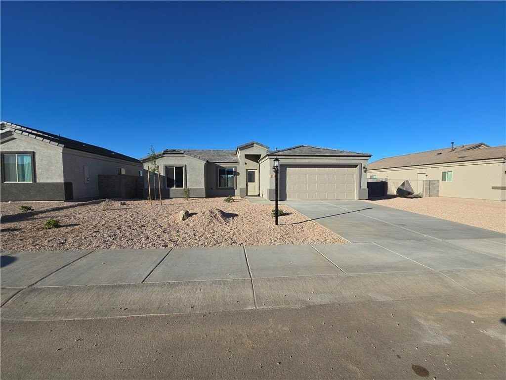 2951 Colina Cerbat - Photo 3 of 28