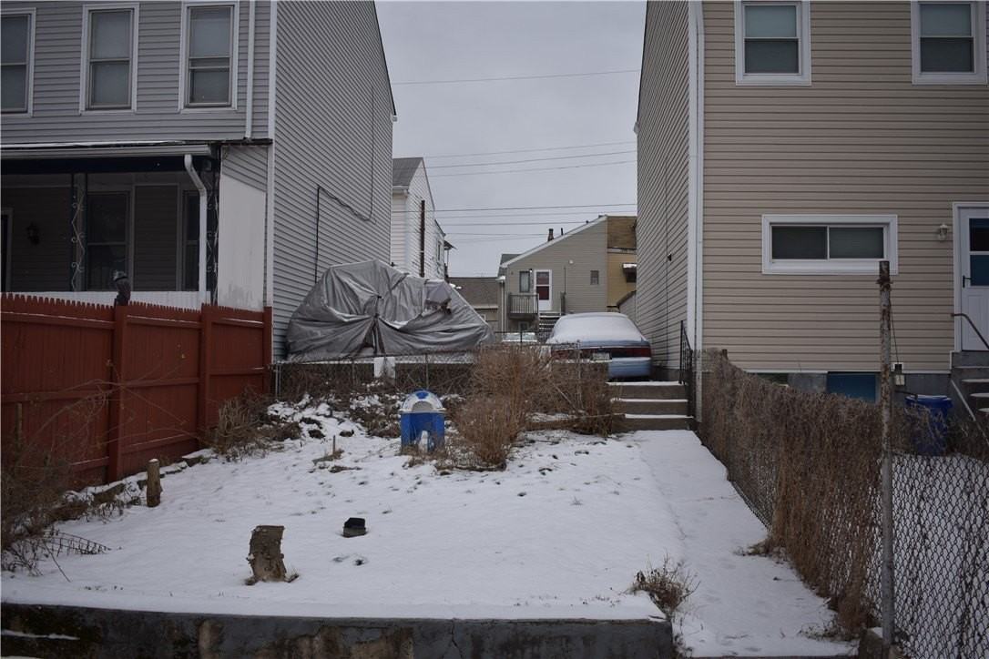 426 Cedarville St - Photo 3 of 23