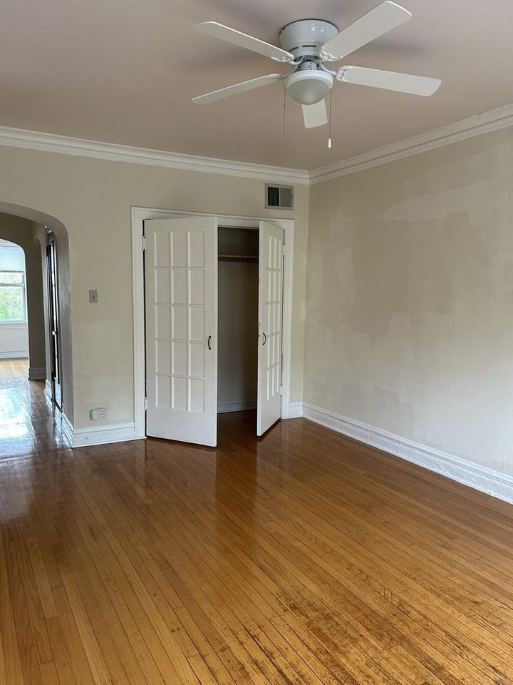 4955 North Whipple Street ##3e - Photo 5 of 11