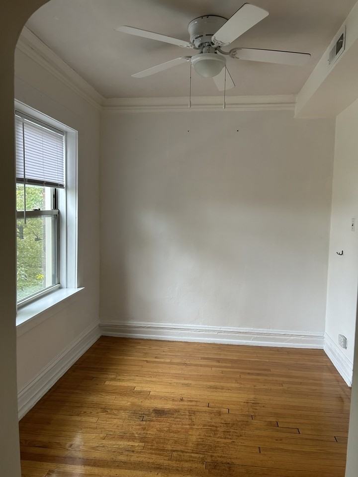 4955 North Whipple Street ##3e - Photo 7 of 11