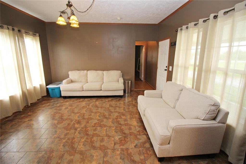 117 Gober Ln - Photo 5 of 18