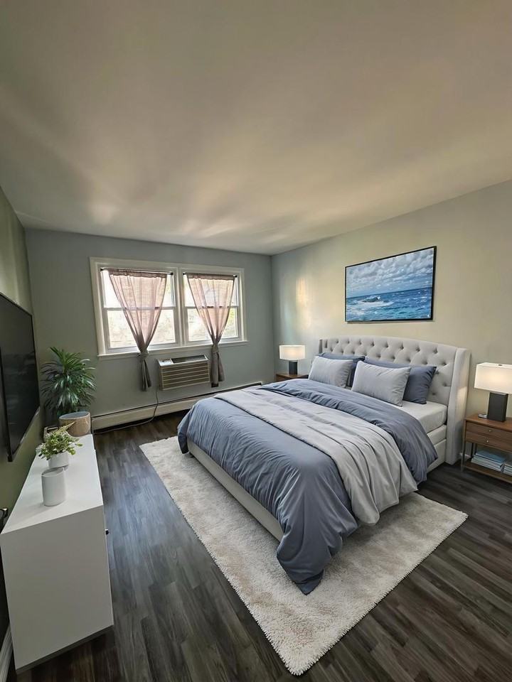 1428 West Fargo Avenue ##303 - Photo 5 of 7