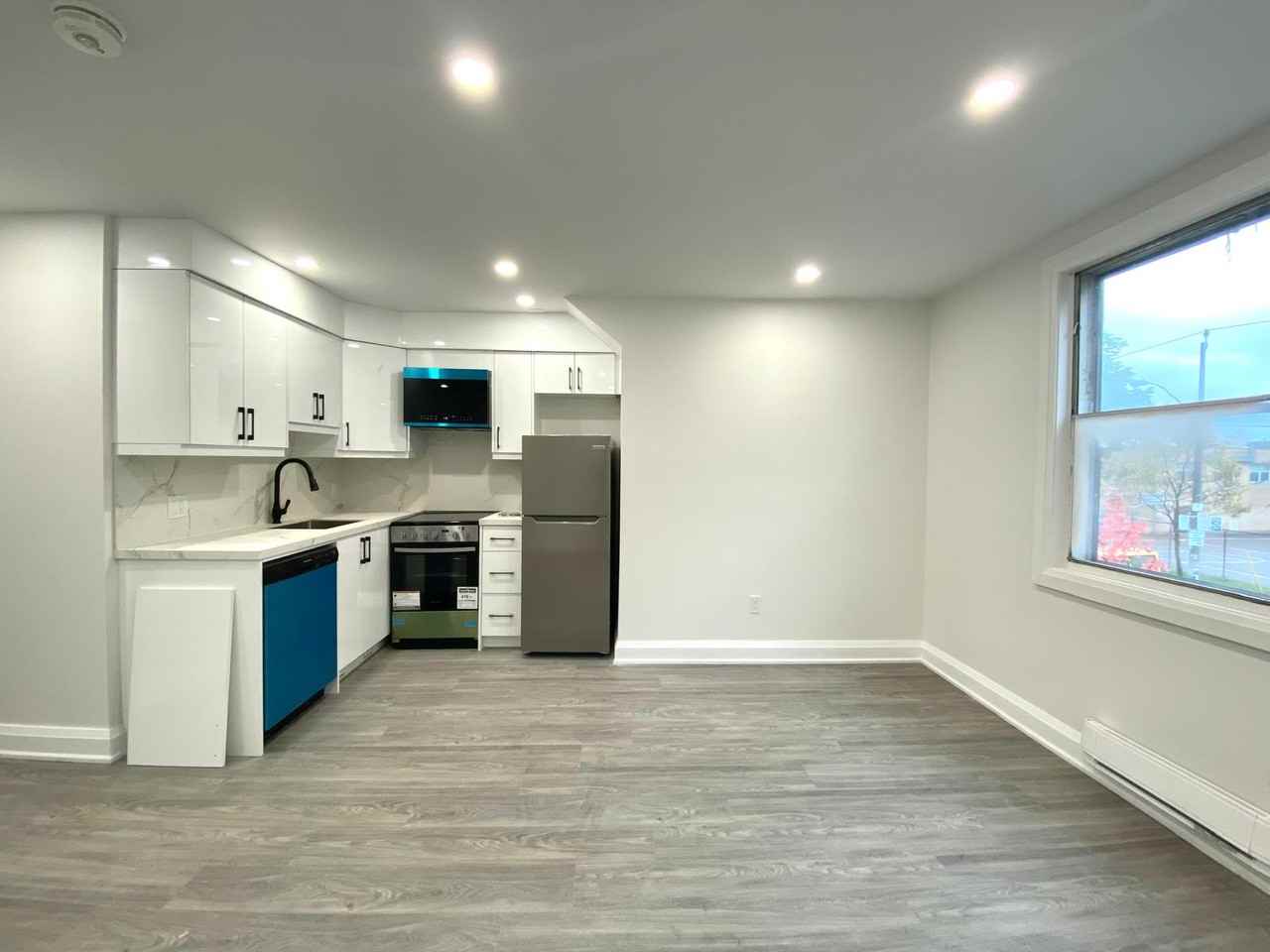 Lesmount Avenue #1 - Photo 3 of 11