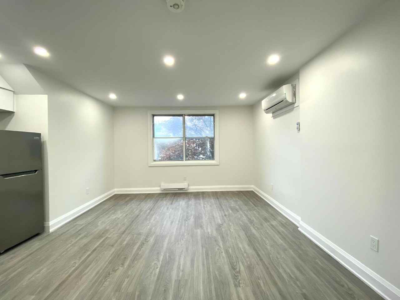 Lesmount Avenue #1 - Photo 5 of 11