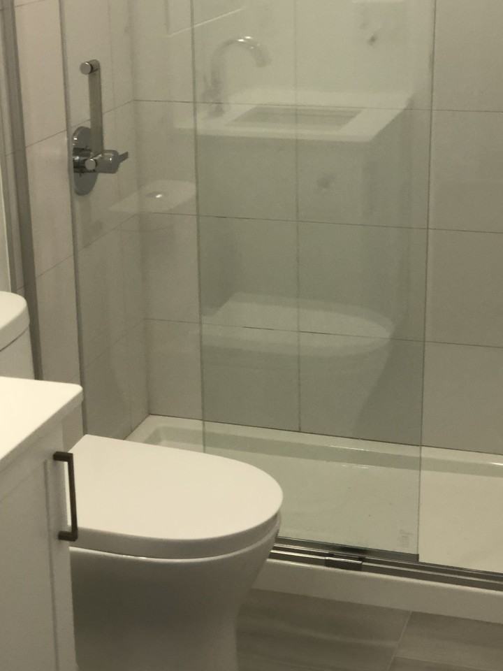 681 Yonge Street #622 - Photo 5 of 8