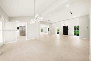 featured image of Hibiscus Ln & Lake Rd