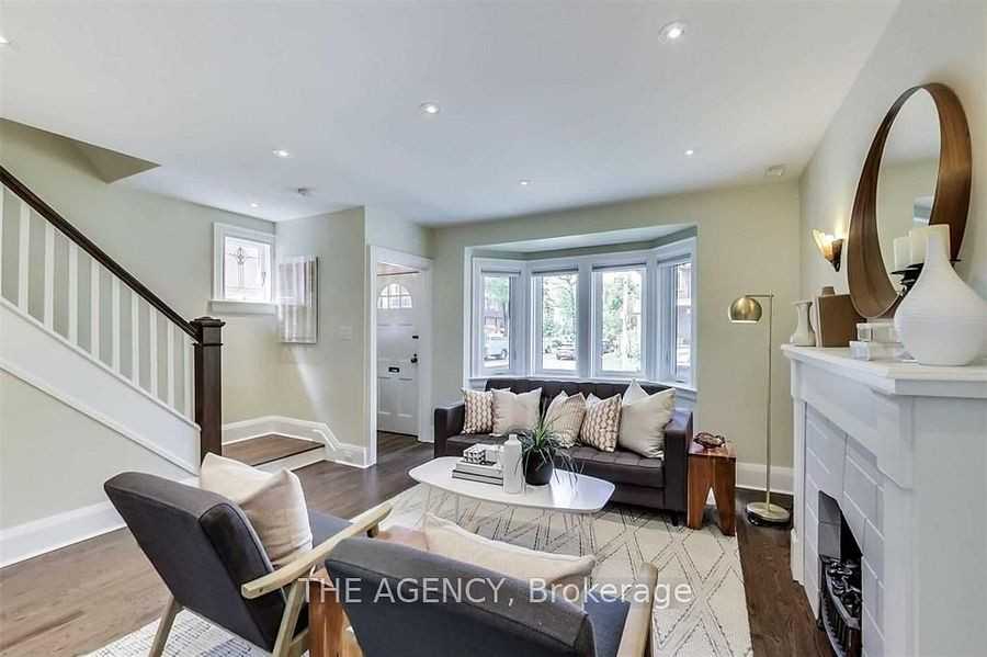 523 Soudan Avenue - Photo 3 of 21