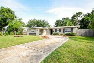 3451 Australian Cir - Photo 1 of 1