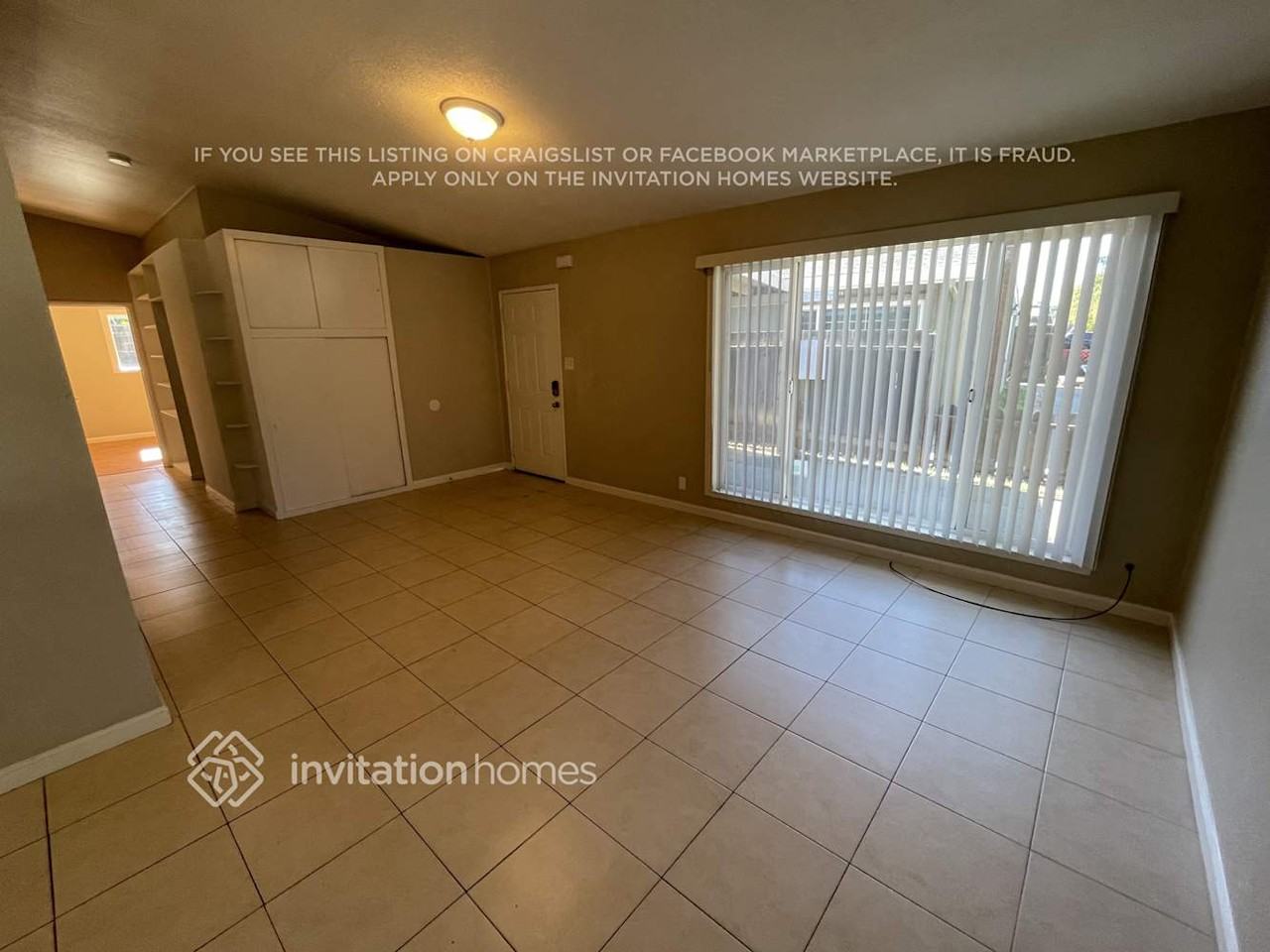 32 Bryan Ave - Photo 4 of 14