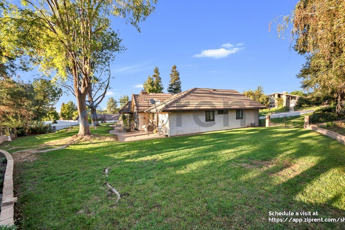 716 Buckingham Drive - Photo 7 of 38