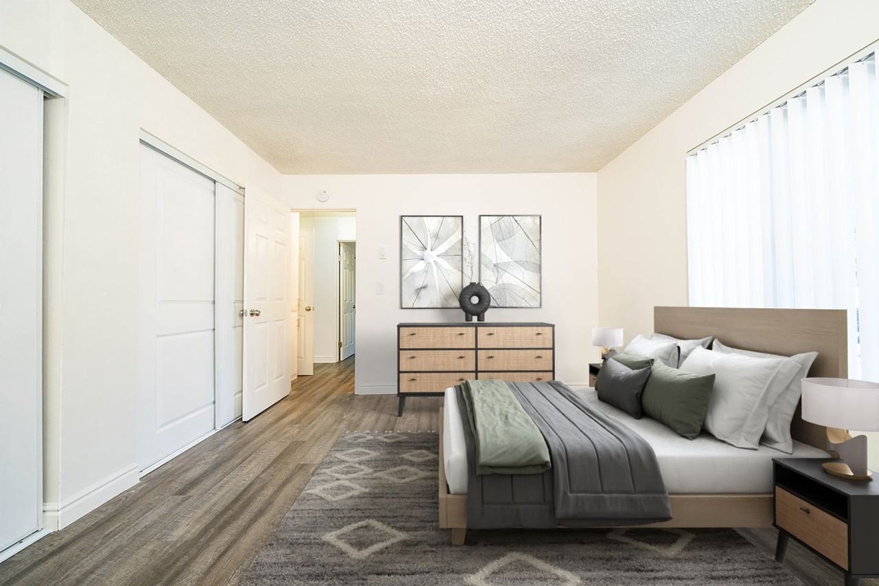 5757 University Ave - Photo 4 of 11