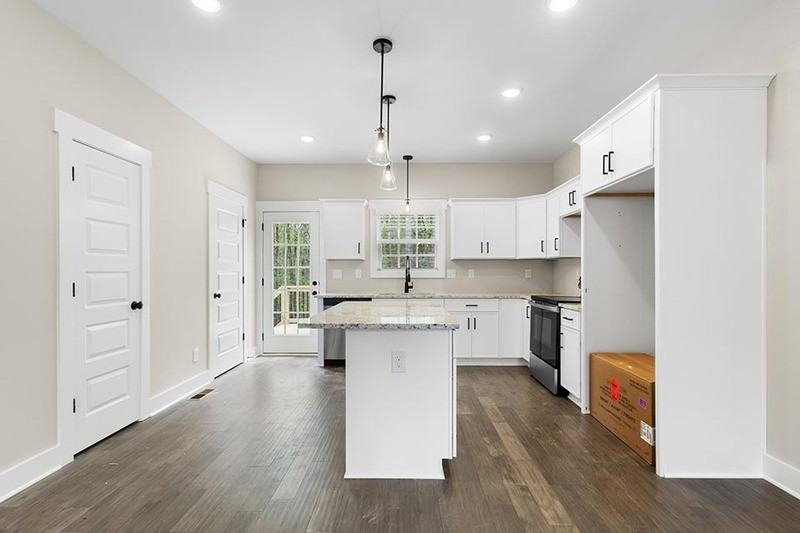 1173 Black Rock Rd - Photo 4 of 25