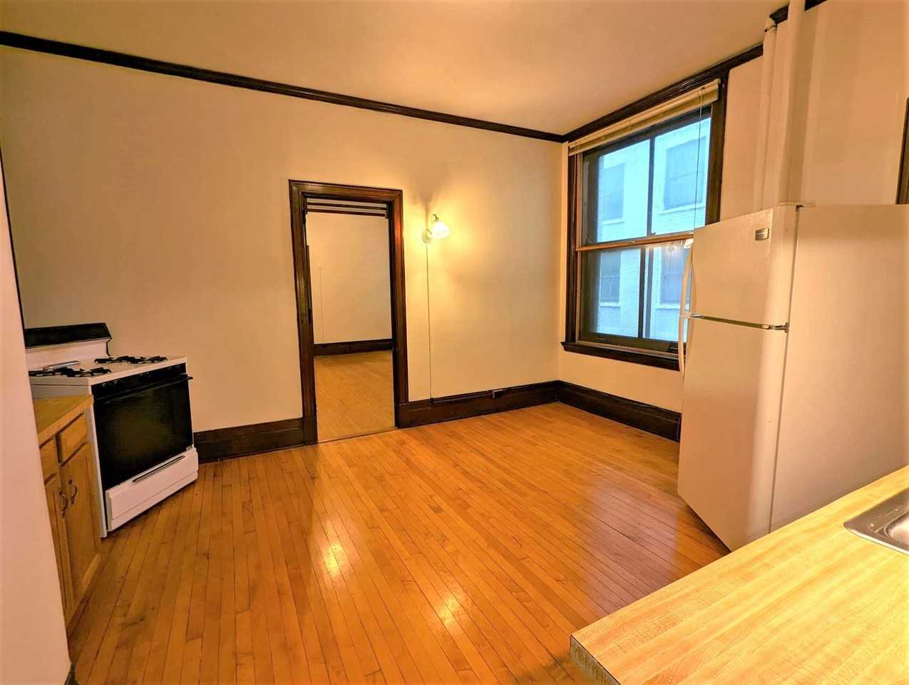 Fayette Building - Photo 5 of 15