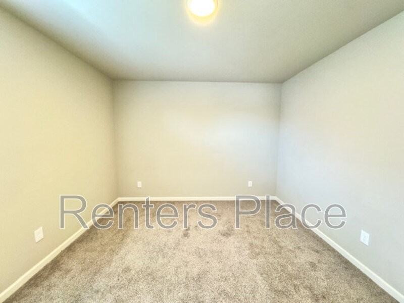 28003 East 107th Street South - Photo 5 of 19