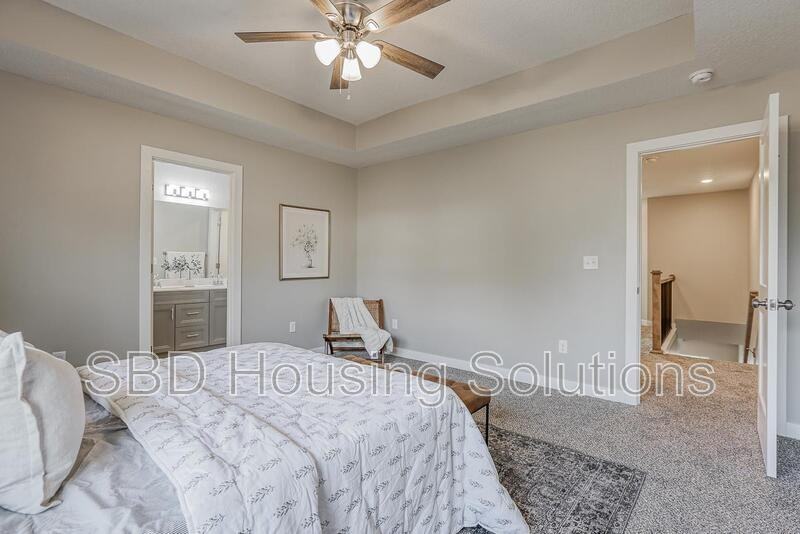 2909 S Harvard Ave - Photo 5 of 9