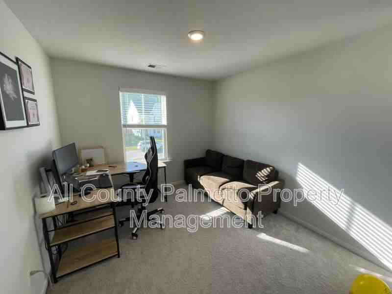 221 Cypress Preserve Blvd - Photo 5 of 14