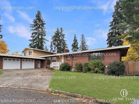 422 145th Ave Ne #B - Photo 1 of 1