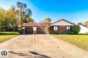 featured image of 4934 Vermont Ln