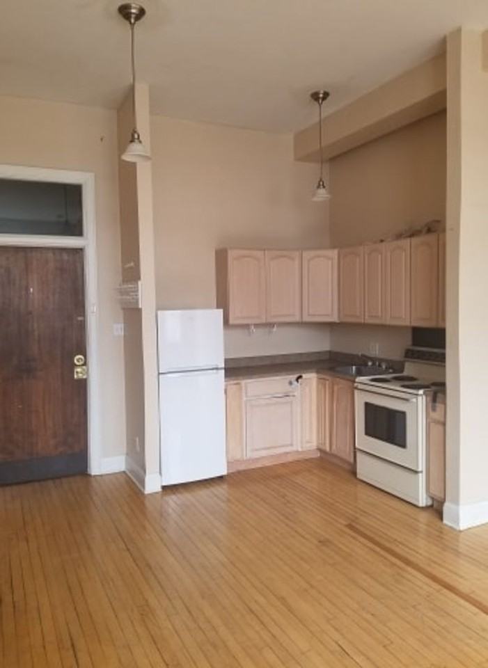 Agency Apartments - Photo 2 of 9