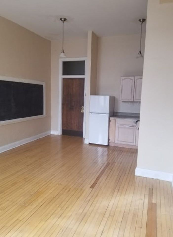 Agency Apartments - Photo 3 of 9