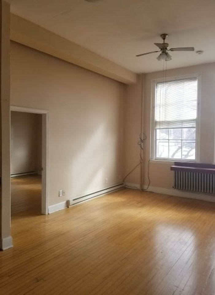 Agency Apartments - Photo 7 of 9