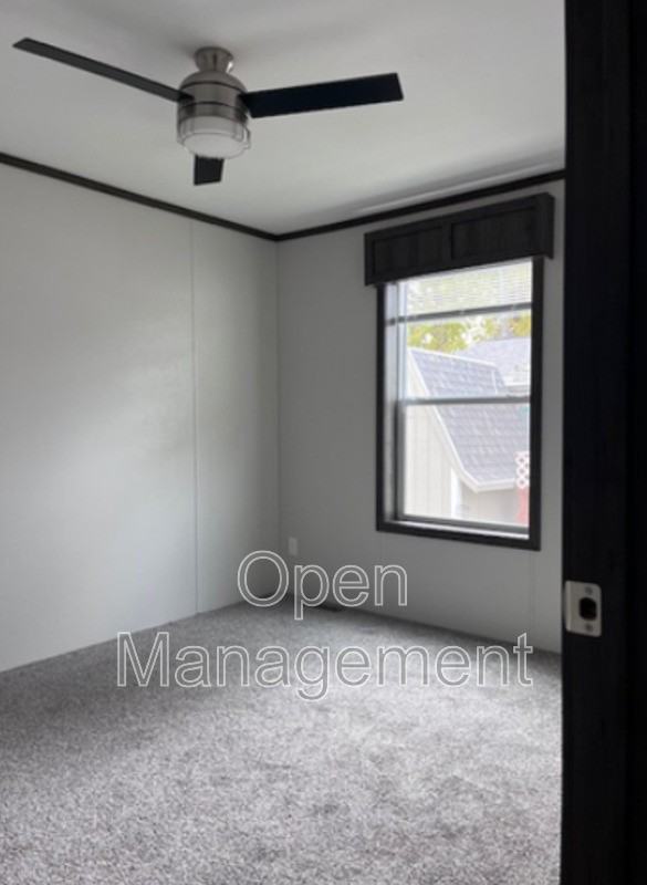 2301 Southwest Oralabor Road - Photo 5 of 9