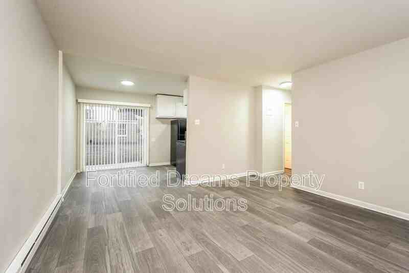 3600 Dakota Dr #3600F - Photo 5 of 38